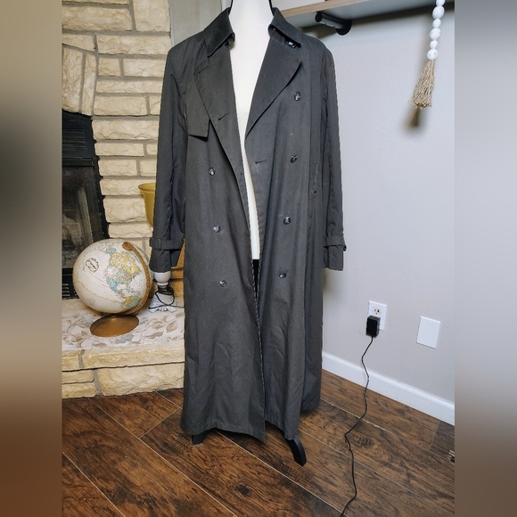 Vintage Heavy Duty London Fog Ladies Trench Coat Size 10 - Picture 4 of 11